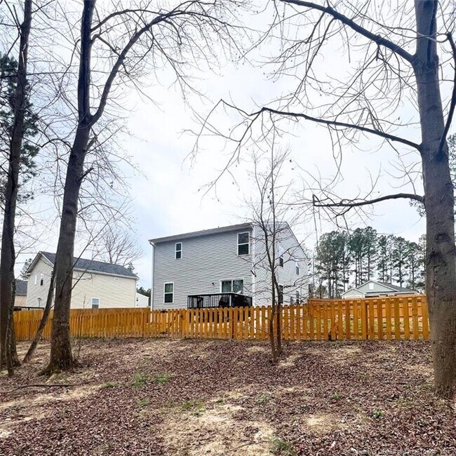 Building Photo - 535 Old Salem Dr