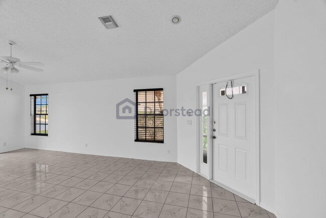 Building Photo - 12382 Pleasant Green Way