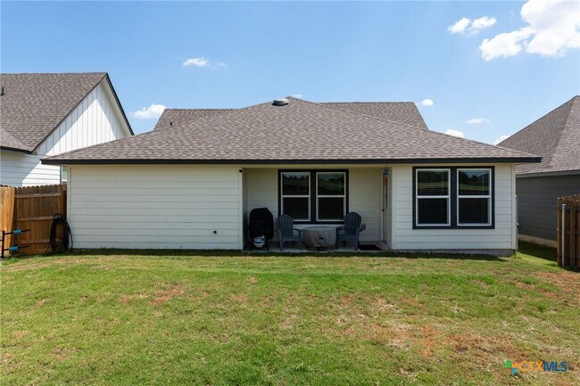 Building Photo - 137 Ellenora Dr