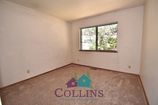 Building Photo - 20468 Chaparral Cir