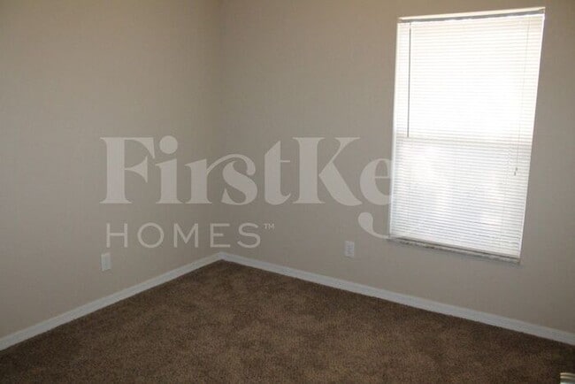 Building Photo - 2760 Ridley Ln
