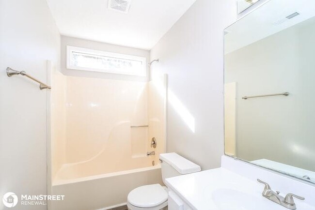 Building Photo - 3 Cranebridge Pl, Greensboro, NC 27407