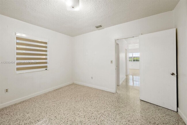Building Photo - 3211 NW 13th Terrace