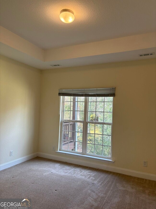 Building Photo - 74 Lockerbie Ct