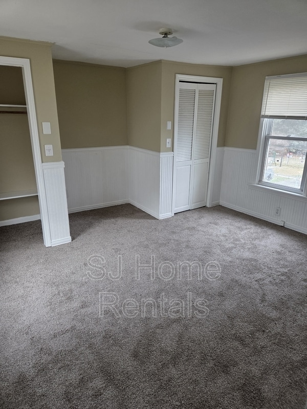 Building Photo - 649 Bordentown Rd