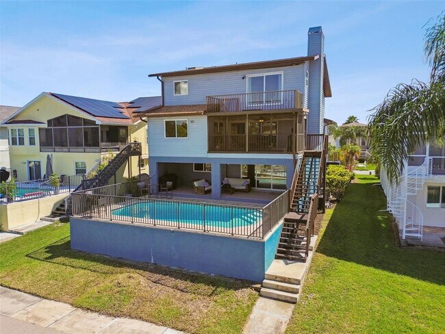 Building Photo - 6241 Bayside Dr