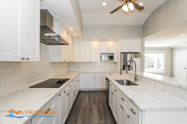 Building Photo - 3025 Rock Dr