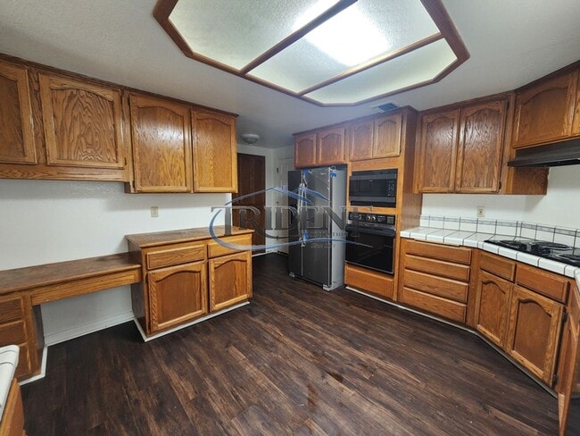 Building Photo - Beautiful Yuba City located in the Terra B...