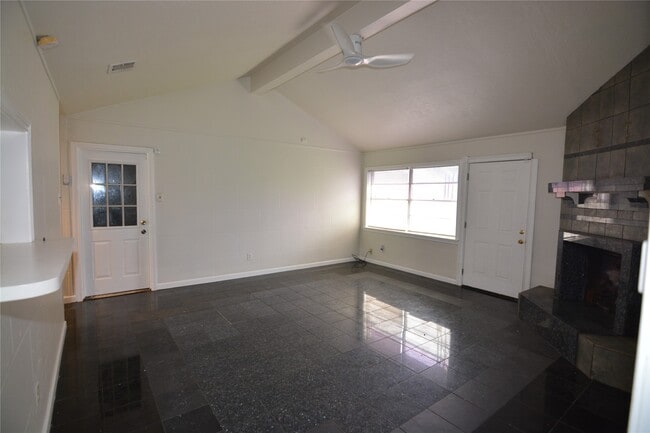 Building Photo - 11522 High Star Dr