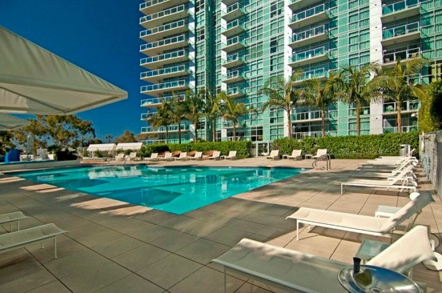 Building Photo - 13700 Marina Pointe Dr