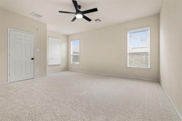 Building Photo - 9997 Knob Hollow Way