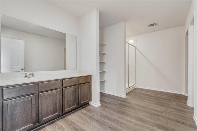 Building Photo - 2125 Croton Ave