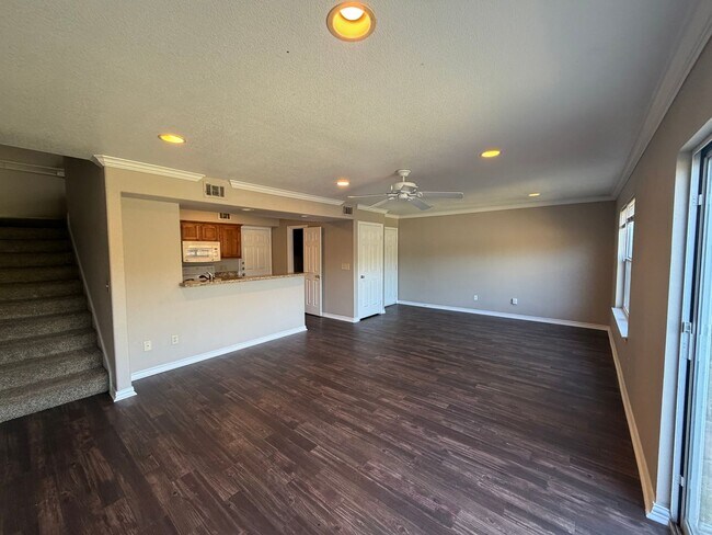 Building Photo - 2535 Pascal Ct