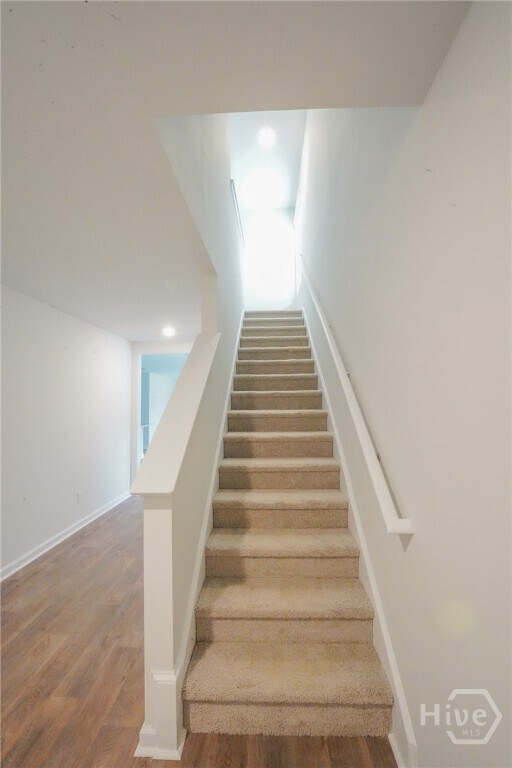 Building Photo - 486 Coconut Dr