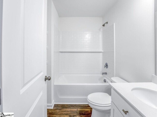 Building Photo - 6042 Willutuck Dr