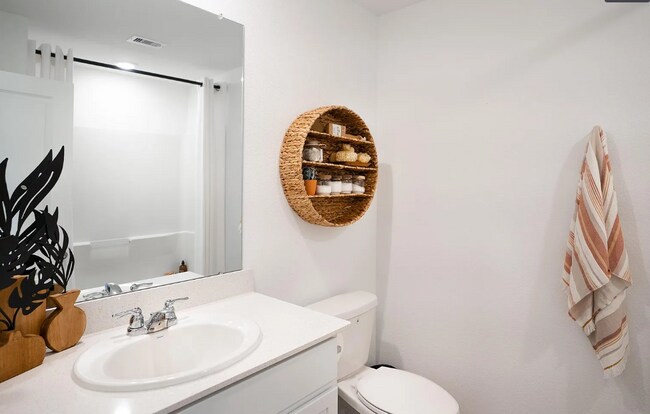 Building Photo - FOR RENT! NEW Lennar Cottage Collection “Pinehollow” Plan – Elevation H1 in Magnolia Ridge