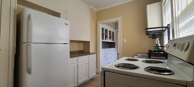 Building Photo - 1545 N Market St