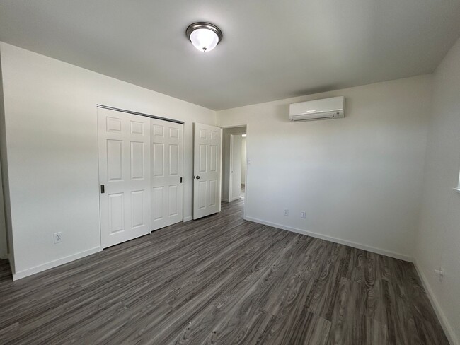 Building Photo - Newly Renovated Spacious Home In the Heart...