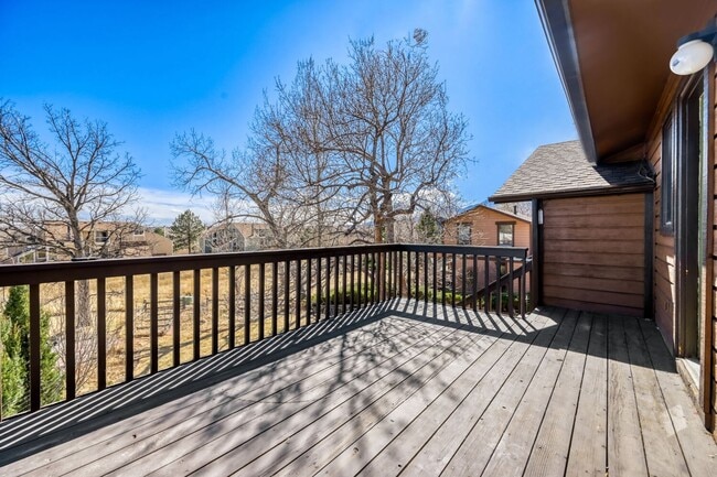 Building Photo - Incredible Shanahan Ridge Home with Flatiron Views