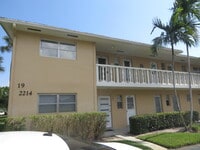 Building Photo - 2214 NE 1st Way