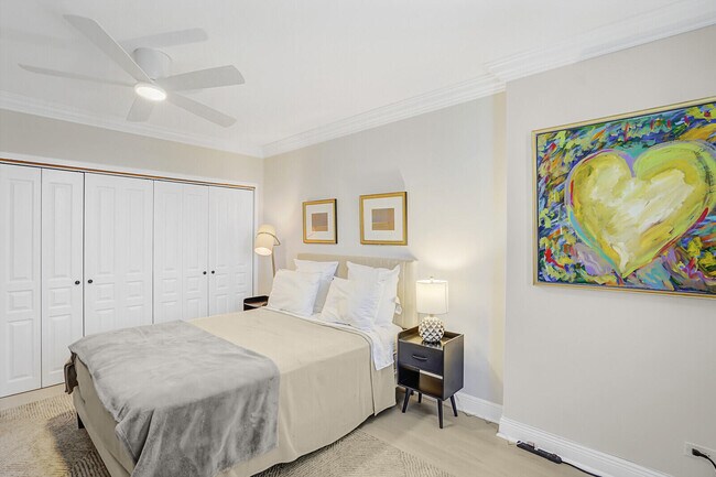 Building Photo - 2800 N Flagler Dr