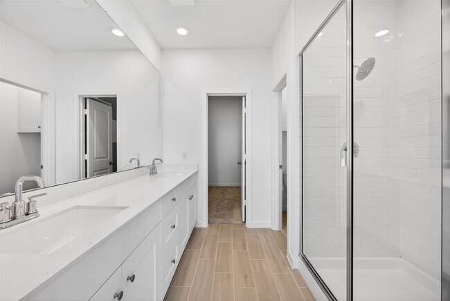 Building Photo - 31831 Rich Mdw Ct