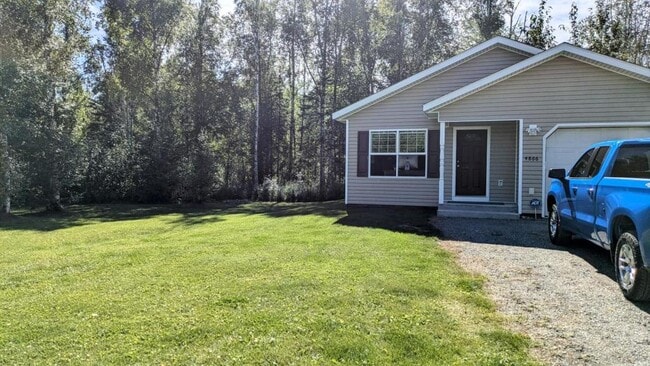 Building Photo - 4866 S Danielle St