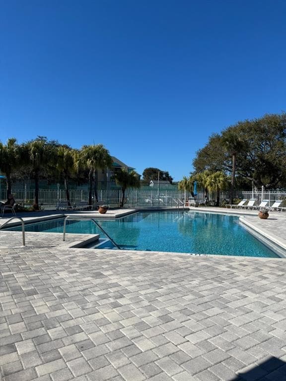 Building Photo - 455 Alt 19