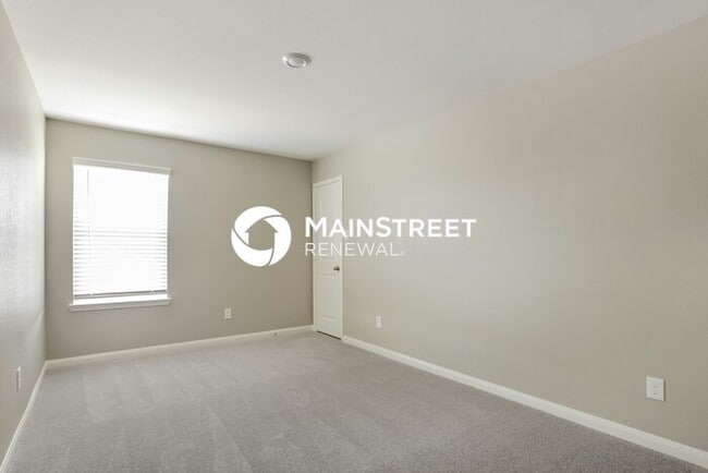 Building Photo - 5 Bedroom Pet-Friendly Home in Magnolia, TX with Main Street Renewal
