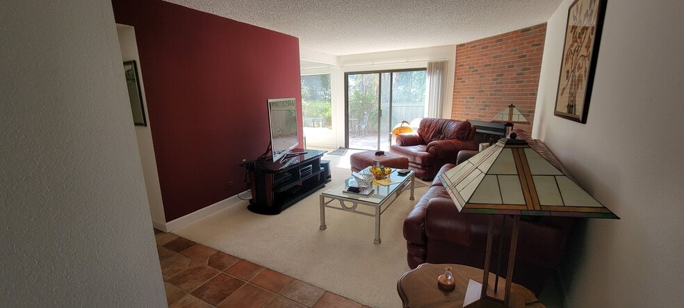 Building Photo - 8024 Caminito Gianna