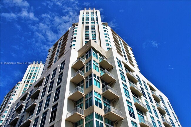 Building Photo - 9055 SW 73rd Ct