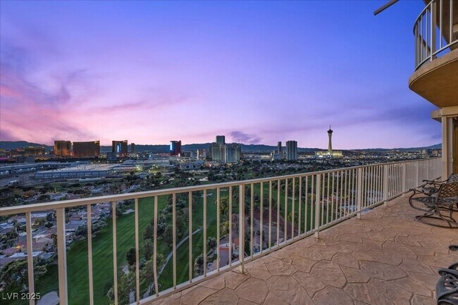 Building Photo - 3111 Bel Air Dr