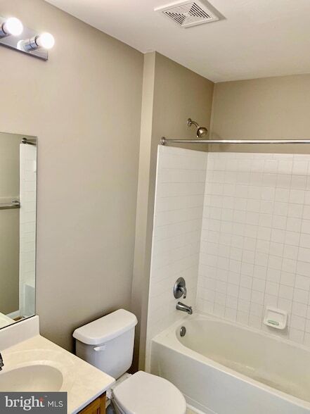 Building Photo - 6149 Stonehenge Pl