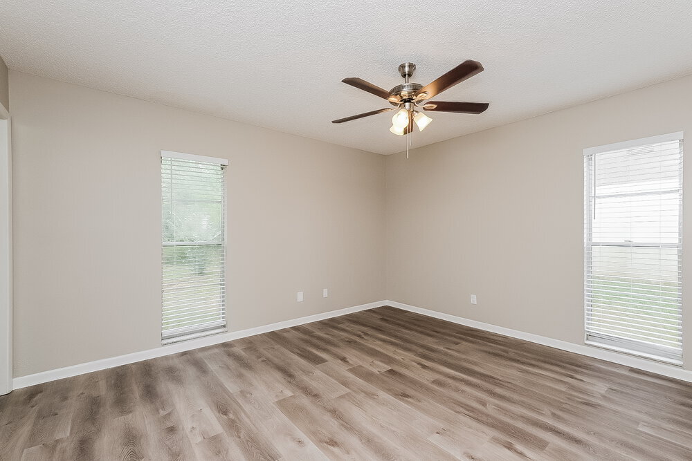 Building Photo - 3910 Briarlake Dr