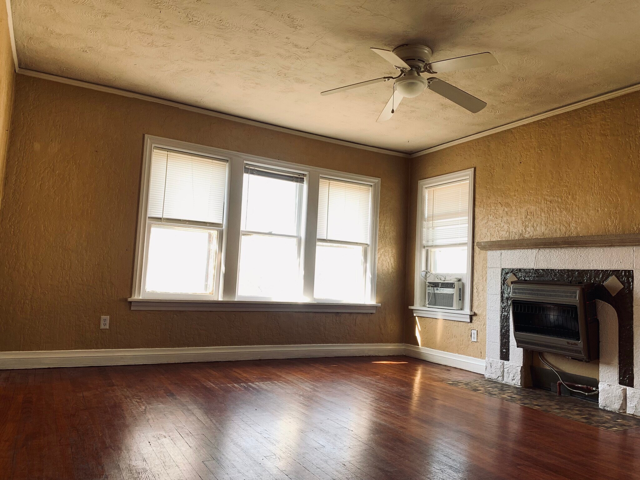 Building Photo - 2609 NW 12th St