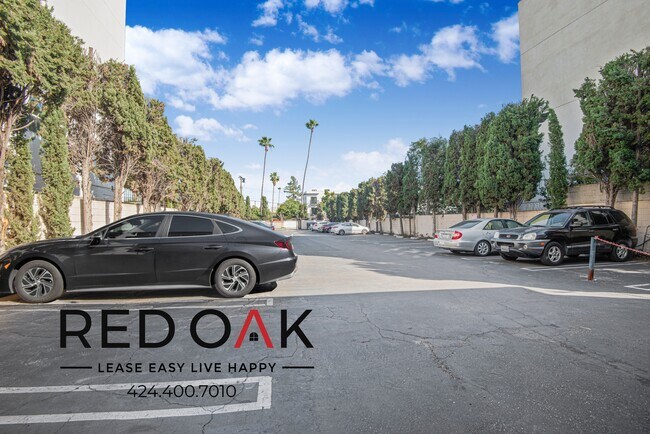 Building Photo - 5624 Fair Ave