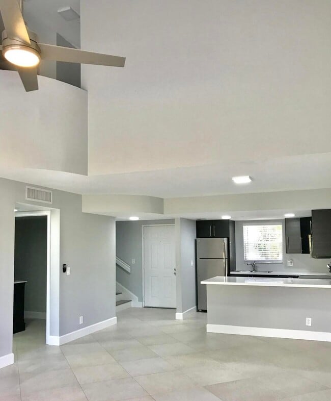 Building Photo - 6364 Costa C Dr
