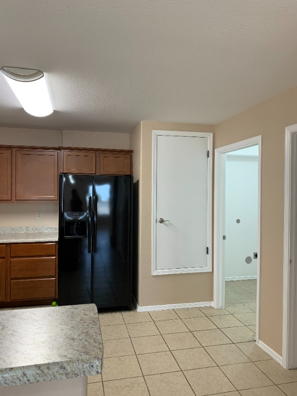 Building Photo - 6345 Reynolds Dr