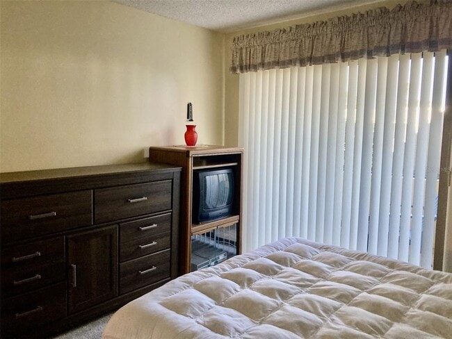 Building Photo - 6114 43rd St W