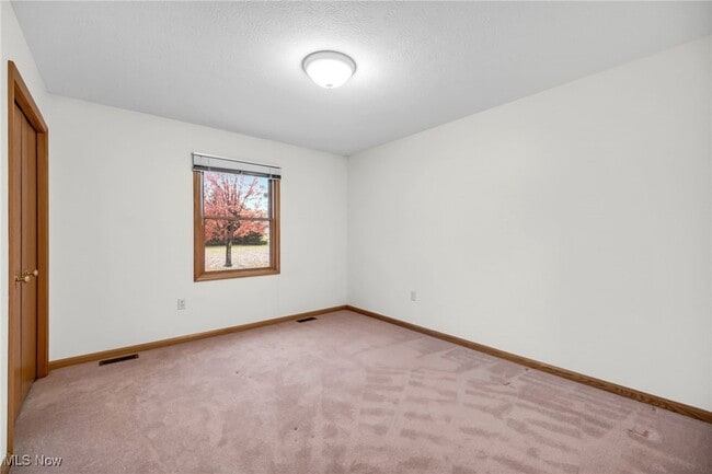 Building Photo - 2366 Stony Hill Rd