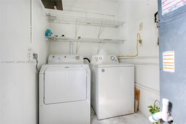 Building Photo - 3001 NW 102nd St