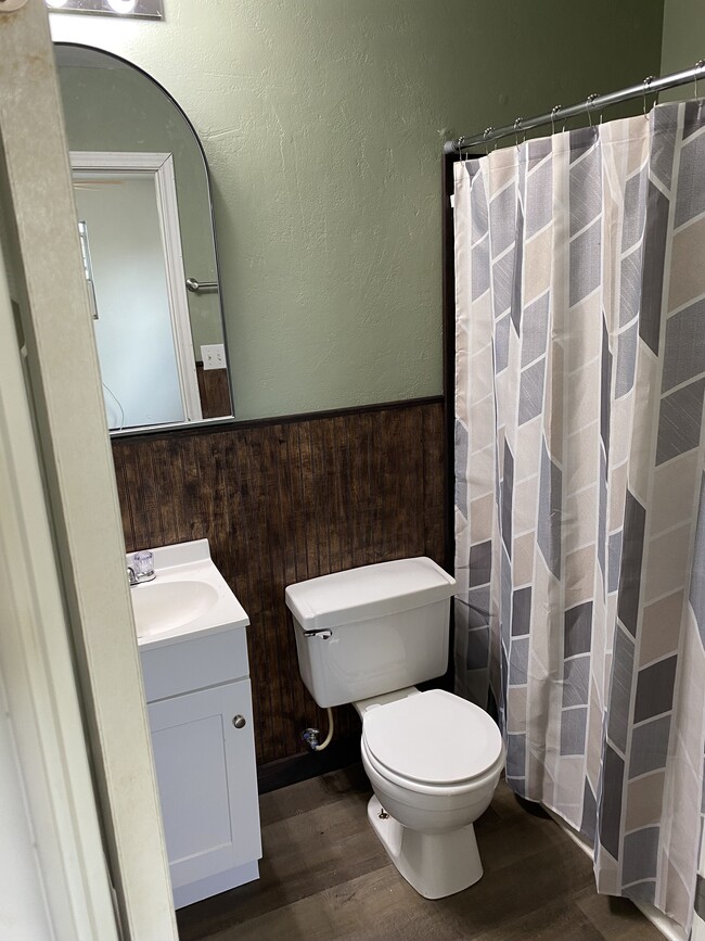 Master bathroom - 3453 AN County Road 318