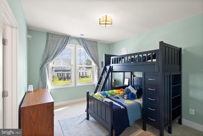 Building Photo - 1108 Coubertin Dr SE