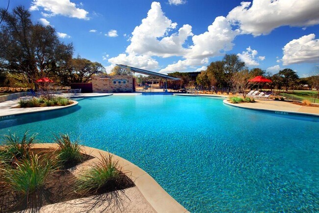Building Photo - 1605 Mexican Heather Dr