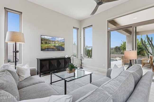 Building Photo - 10831 E White Feather Ln