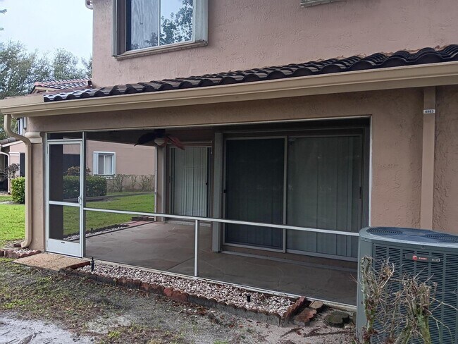 Building Photo - 4983 Pinemore Ln
