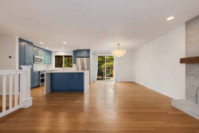 Building Photo - Finn Hill Home with Large Entertaining Patio & Backyard
