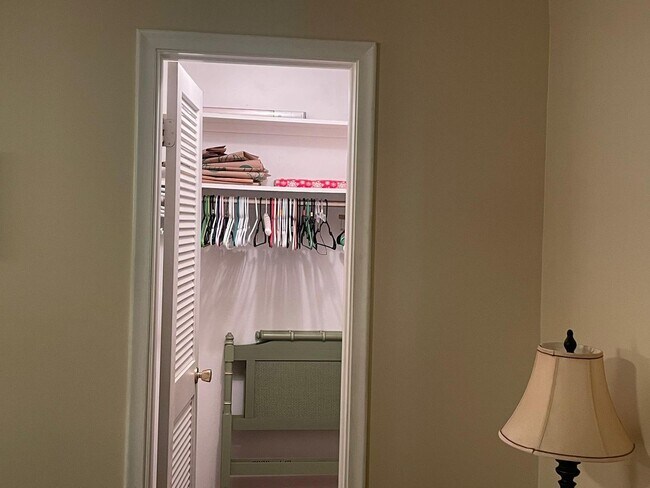 Building Photo - 1 bedroom 1 bath Villa in Delray Beach -55...