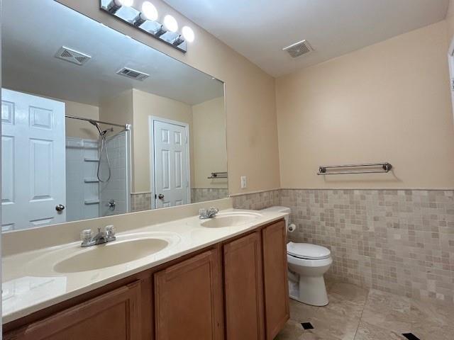Building Photo - 3455 Fernview Dr