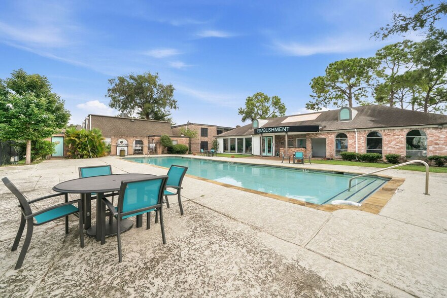 Building Photo - 2235 Winrock Blvd